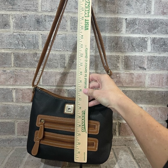 Stone Mountain Accessories Black and Tan Crossbody Bag with Adjustable Strap - Picture 4 of 8